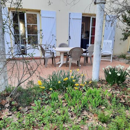Maison Sur 2000M² D'Espace Vert. Bassan Luaran gambar
