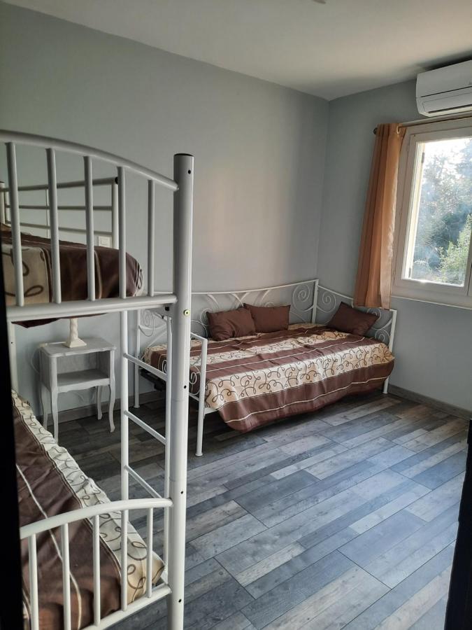 Maison Sur 2000M² D'Espace Vert. Bassan Luaran gambar